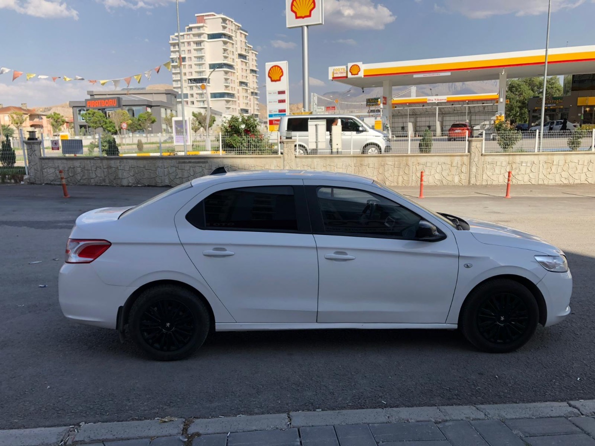 Peugeot 301 2016 Model — görsel 3
