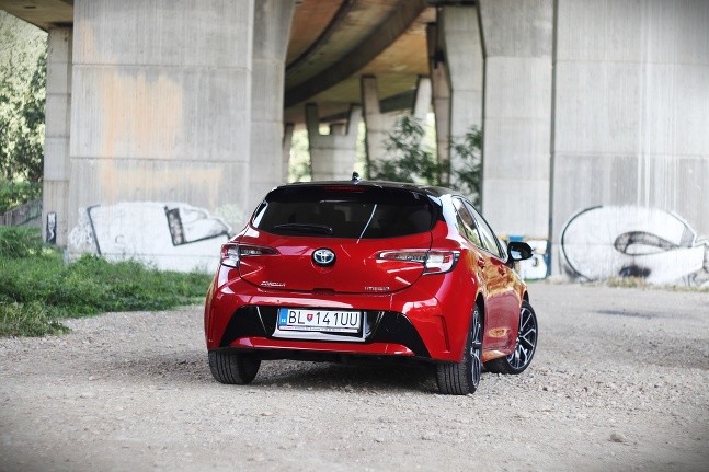 Toyota Corolla Hatchback Hybrid
