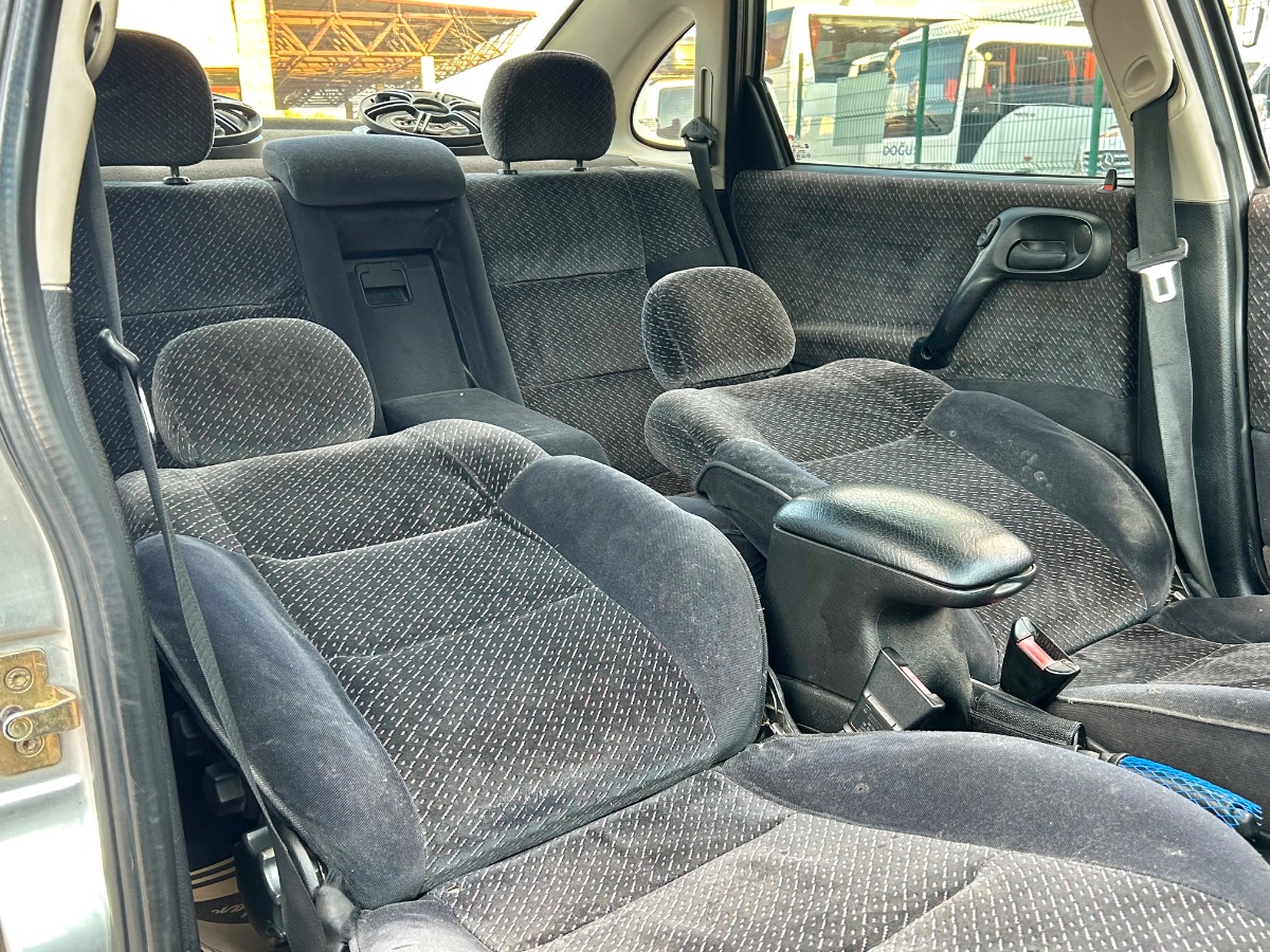 1996 OPEL VECTRA 2.0Cd — görsel 3