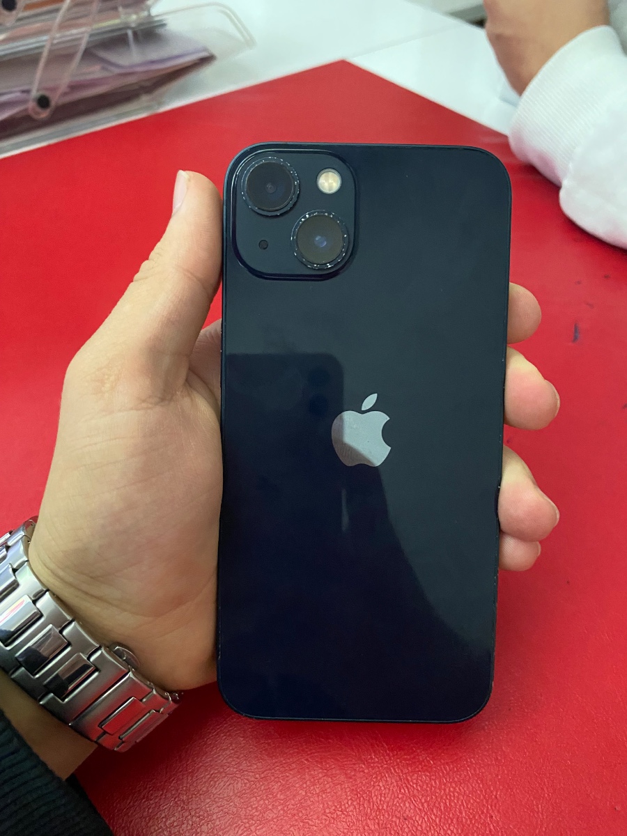 Tr iphone 13
