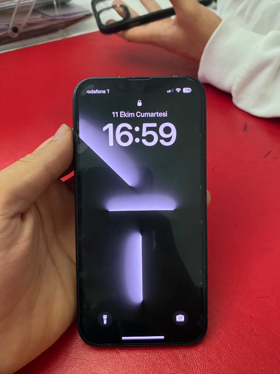 Tr iphone 13 — görsel 6