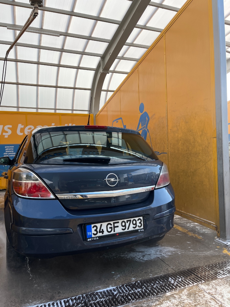 DÜŞÜK KM ASTRA