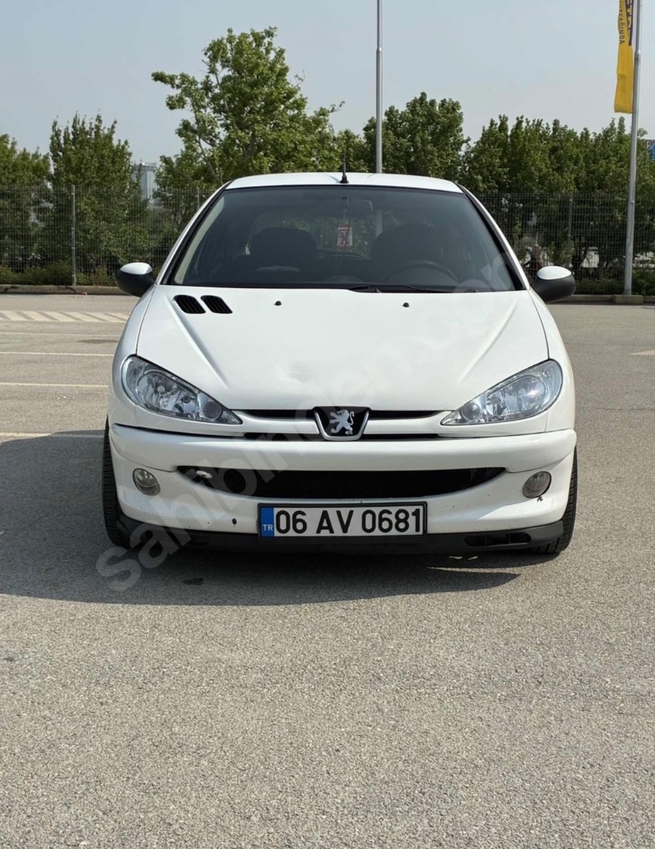 2006 Model 206 Van — görsel 7