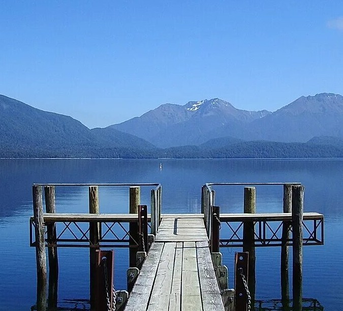 На каком острове расположено это озеро? #озеро #Новая Зеландия #остров