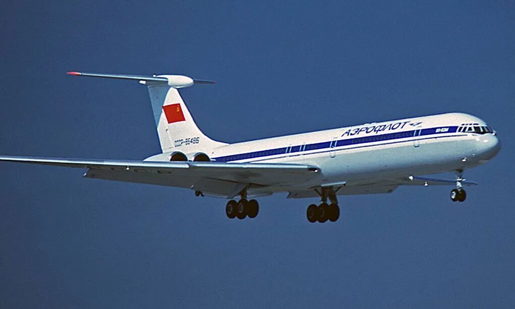 Какой самолёт длиннее? #самолёт