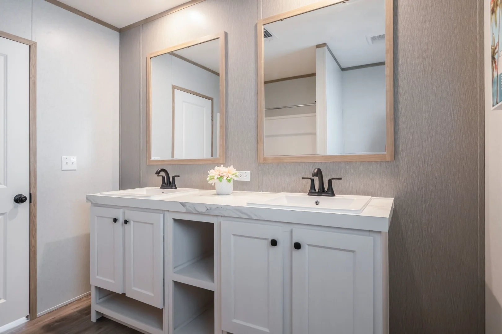 Bluebonnet Breeze 38CLB28643AH Double Wide by Clayton thumbnail 6