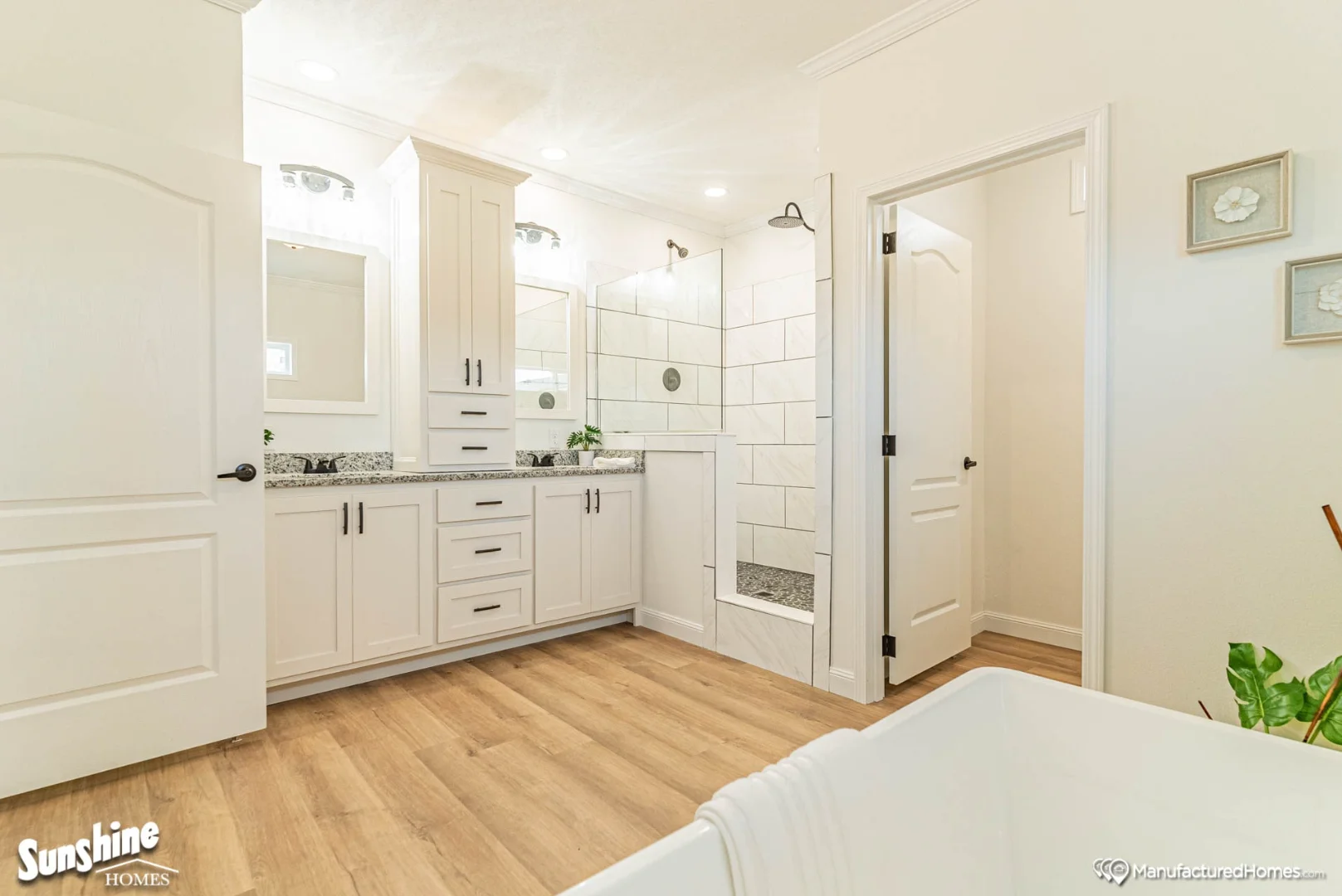 The Show Stopper PRI3284-2058 Double Wide by Sunshine Homes thumbnail 1
