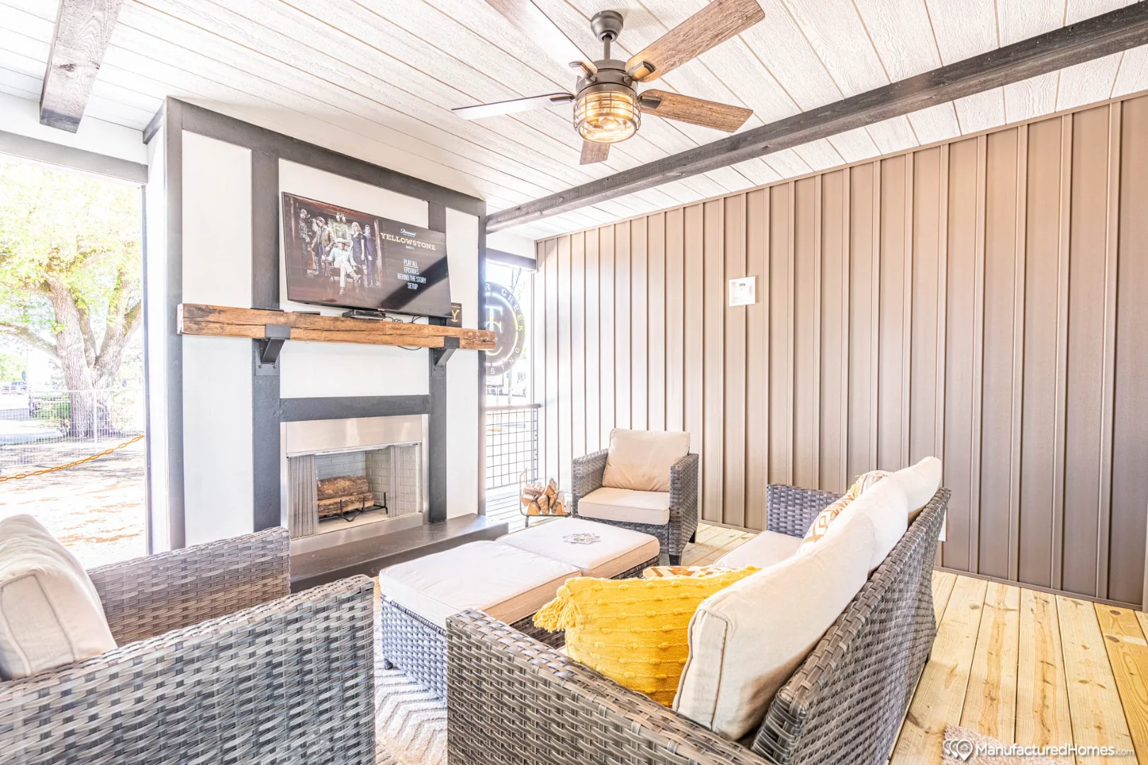 The White Oak CS-3221 Double Wide by Timber Creek thumbnail 8