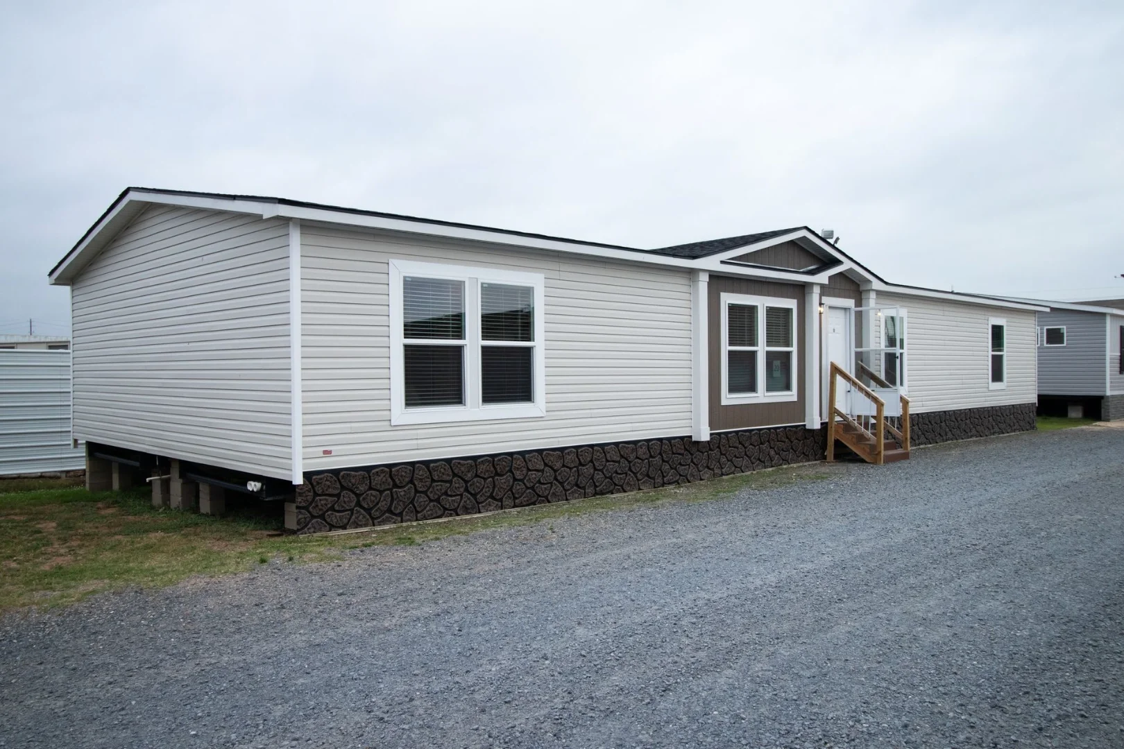 The Choice 38SLC28724AH Double Wide by Clayton thumbnail 1