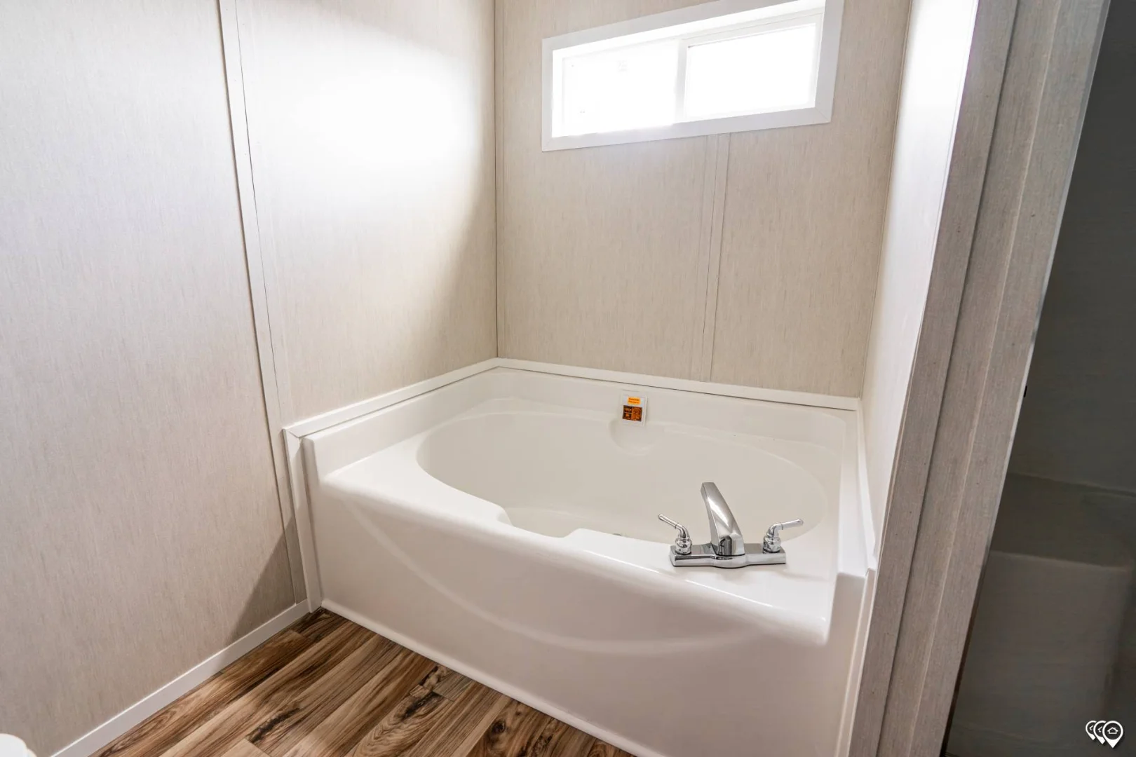 The Wright ARC1680-8016 Single Wide by Sunshine Homes thumbnail 2