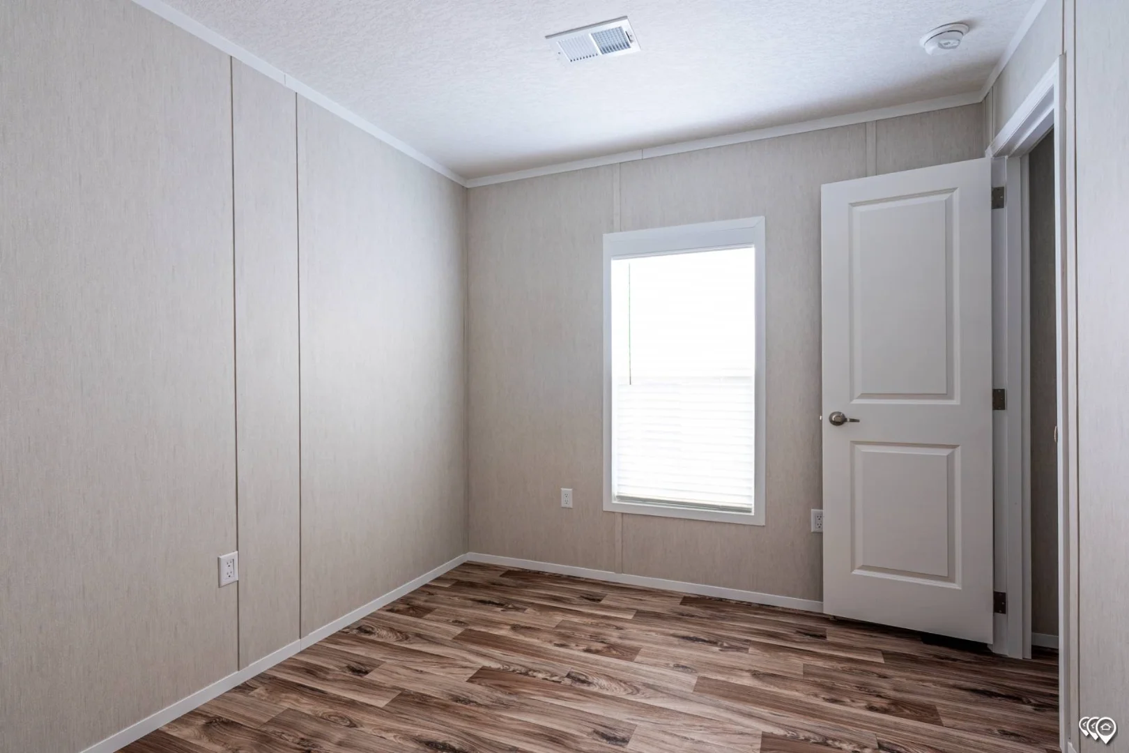 The Wright ARC1680-8016 Single Wide by Sunshine Homes thumbnail 8