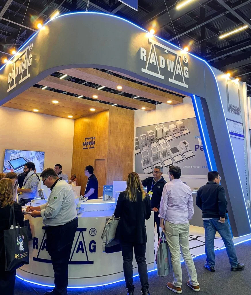 Stand Radwag Feira Analítica 2025 — imagem 4
