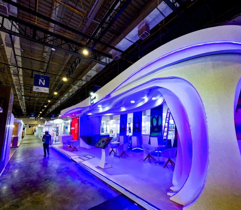 Stand Capuani - Feira In Cosmetics — imagem 1