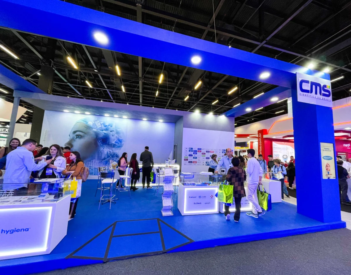 Stand CMS Feira Analítica 2025