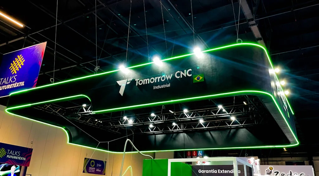 Stand Tomorrow CNC - Future Print 2025 — imagem 2