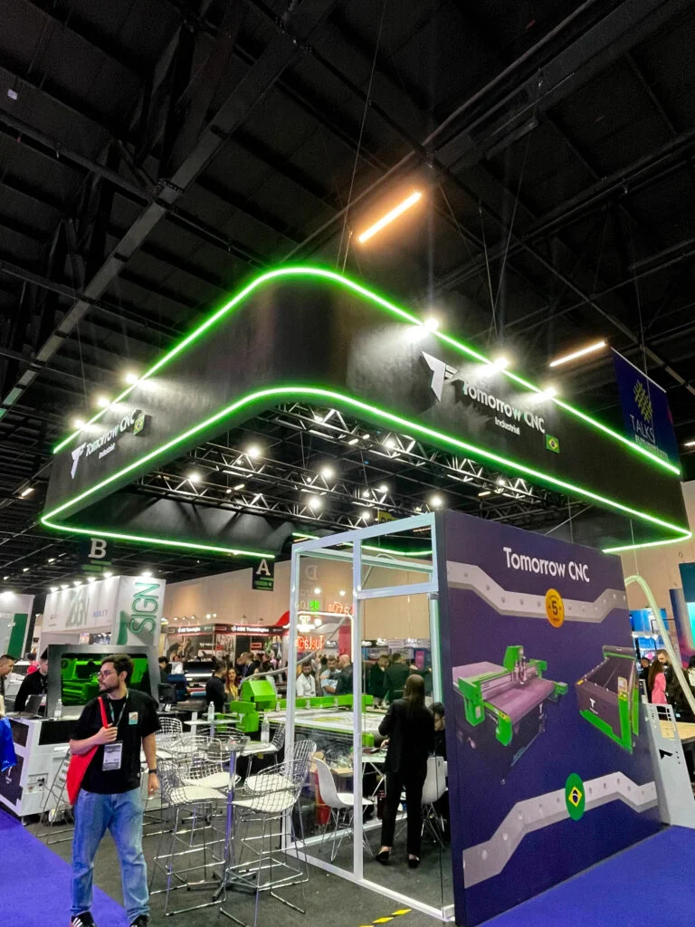 Stand Tomorrow CNC - Future Print 2025 — imagem 3