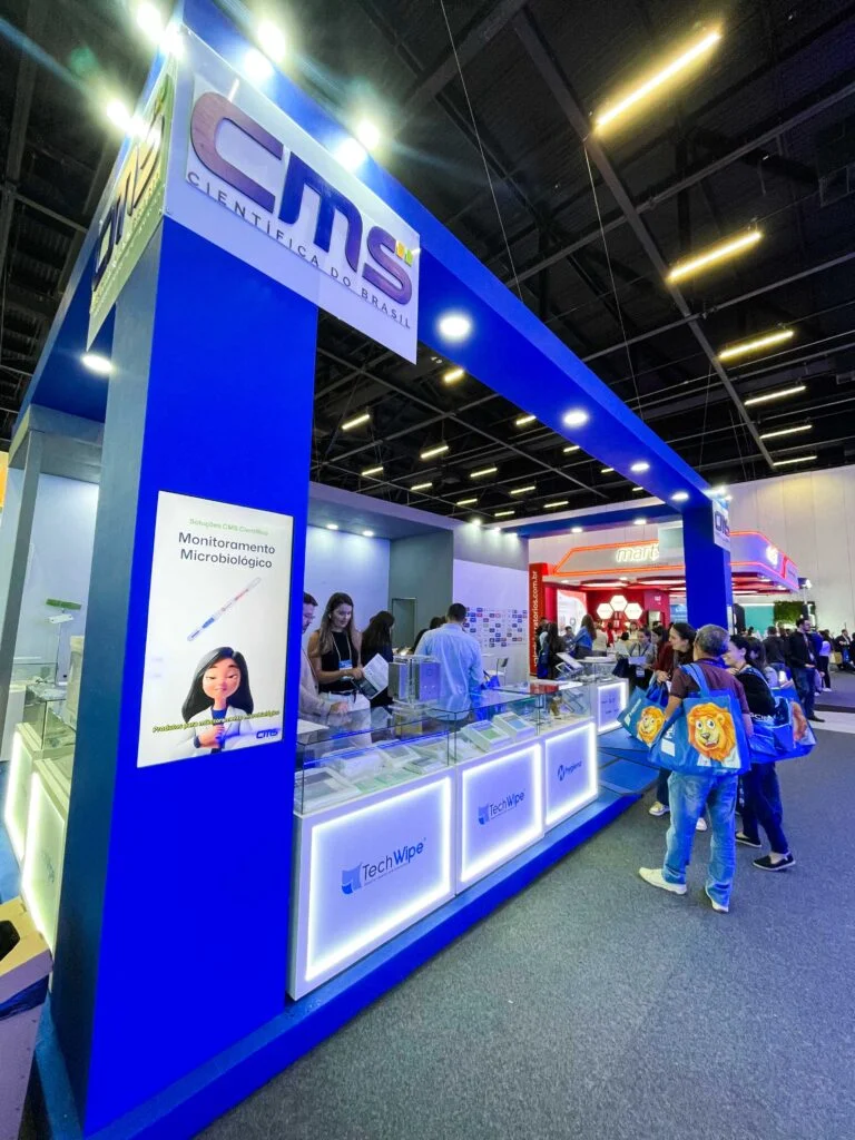 Stand CMS Feira Analítica 2025 — imagem 6