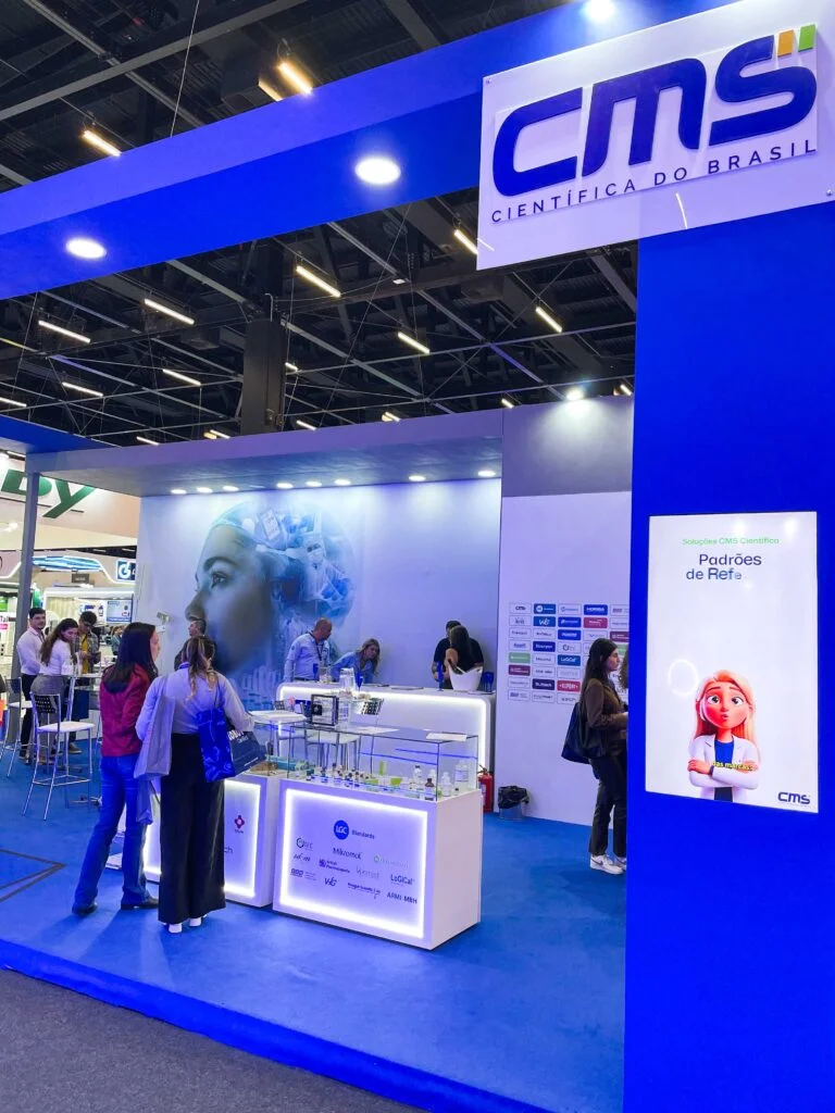 Stand CMS Feira Analítica 2025 — imagem 10