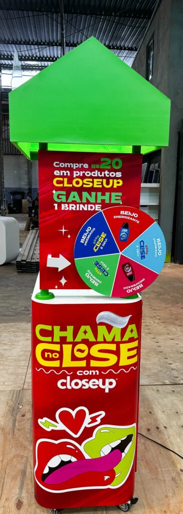 Closeup - Carrinhos Dia do Beijo — imagem 3