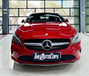 Mercedes Benz CLA200