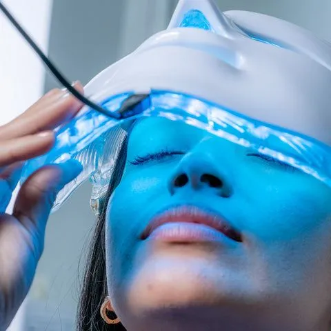 Red Light Therapy vs. Other Skin Treatments