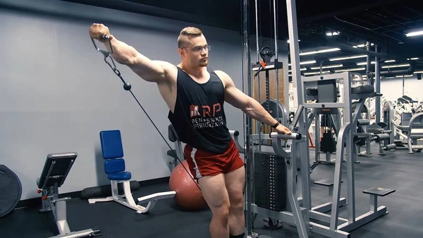 Cable Lateral Raise Image