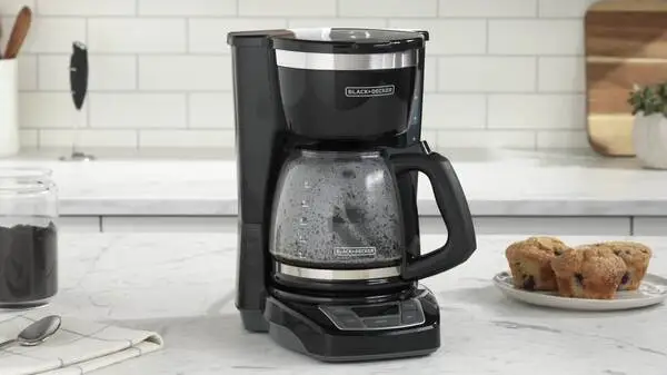 BLACK+DECKER 12-Cup Programmable Coffee Maker
