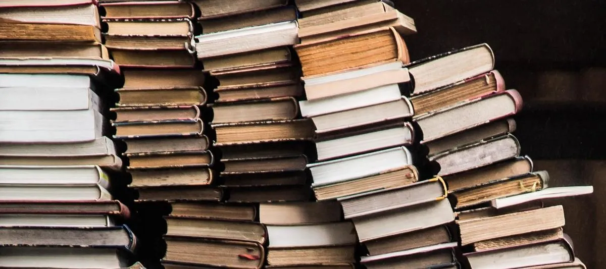 Types of Mystery Books Readers Love image