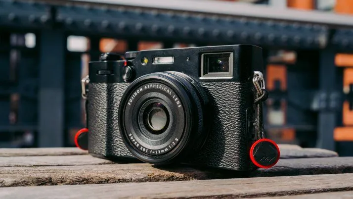 Point and Shoot Camera Image