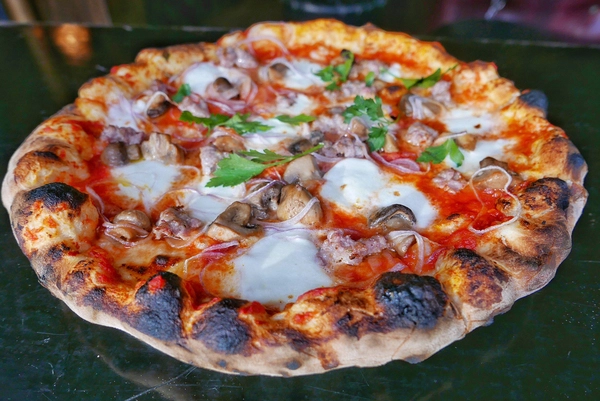 Lil Frankie's East Village Italian brunch group spot