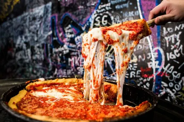 Deep Dish Pizza Near Millennium Park