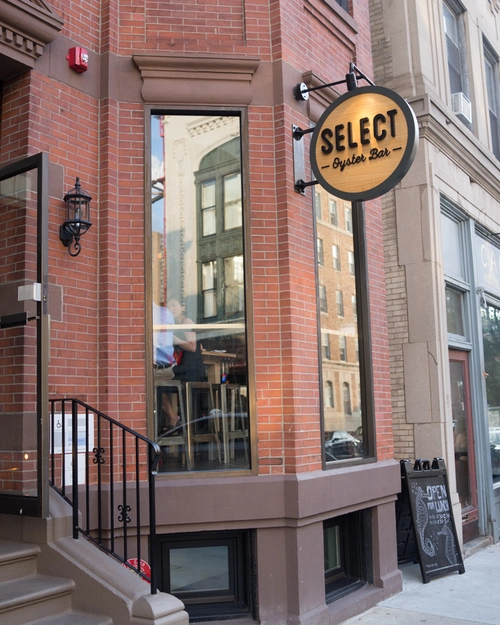 Select Oyster Bar
