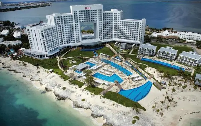 Hotel Riu Palace Peninsula Cancun