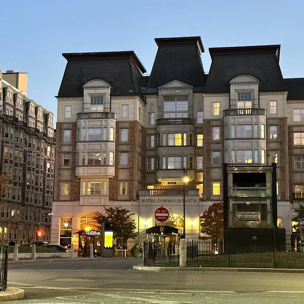 Hotel Commonwealth