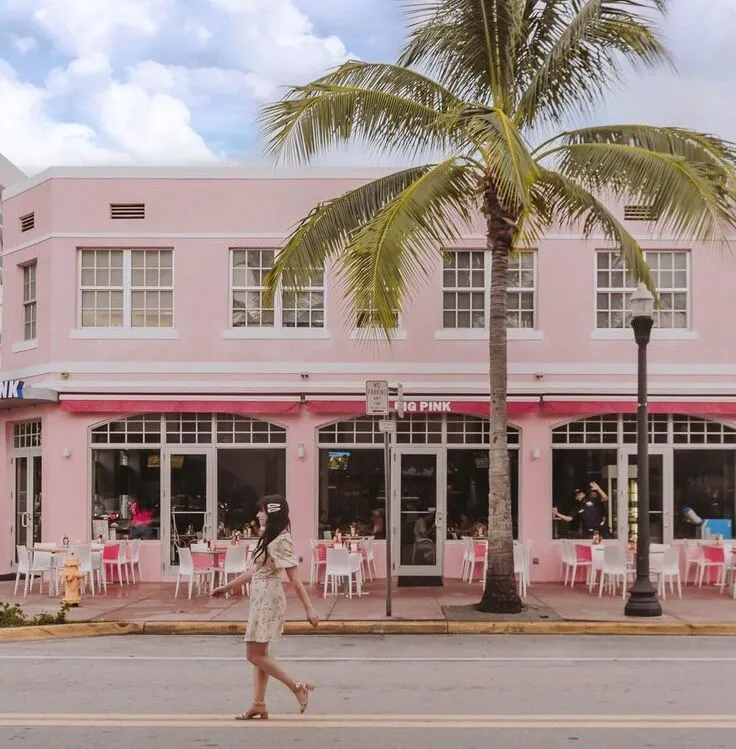 What to Know Before Booking a Hotel in Miami