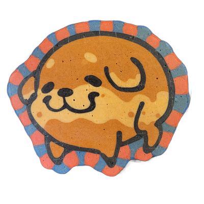 Pancake art of Poffridge, a Shiba Inu–shaped sentient poffertje from the JoP character cast, depicted curled or low-slung with a round domed head, small nose, and two short front legs visible at the lower right, rendered on a warm golden-brown base with lighter amber patches across the face and bod…