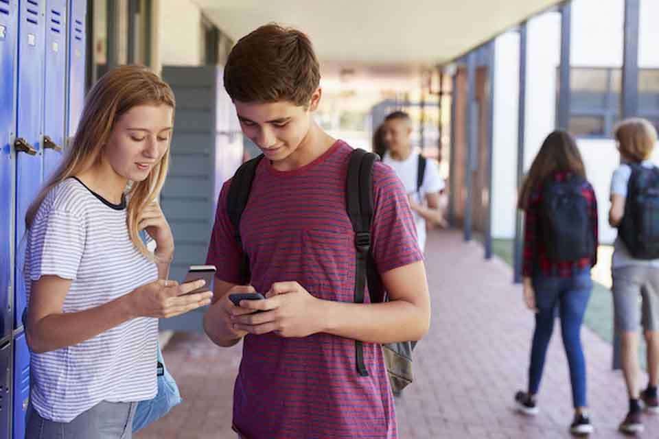 California becomes latest US state to restrict student smartphone use ...