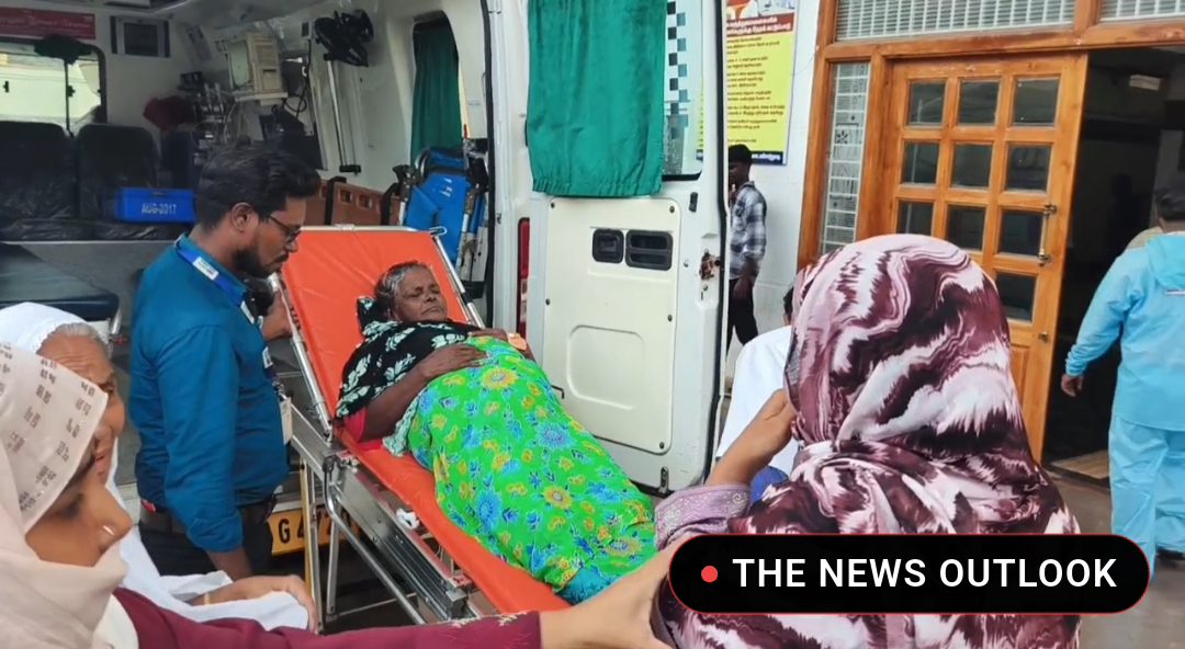 மயிலாடுதுறையில் அதிர்ச்சி: மலேசியாவில் உள்ள மகனின் மனைவி மாமியாரை அடித்துத் துன்புறுத்தல்! - 1