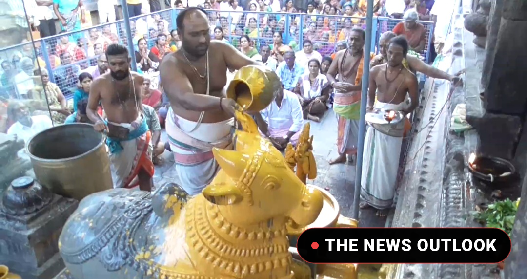 வேலூர் கோட்டை ஜலகண்டீஸ்வரர் கோயிலில் கோலாகலமாக நடந்த பிரதோஷ வழிபாடு! - 1