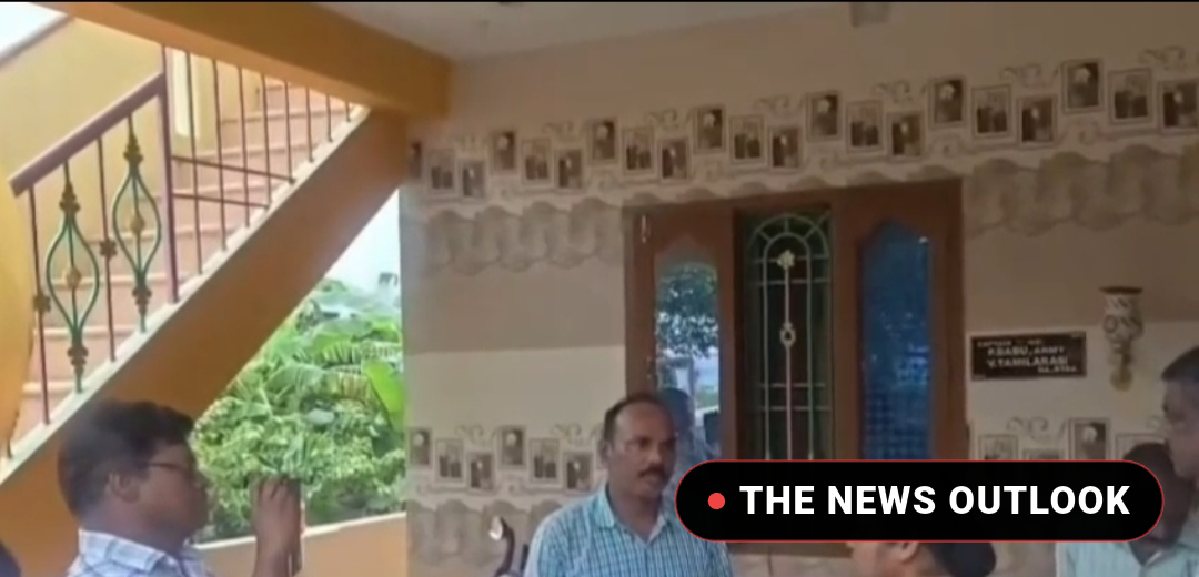 வேலூரில் ஹனி டிராப் ராணுவ ரகசியங்களை கசியவிட்ட முன்னாள் ராணுவ அதிகாரி சிக்கினார்.. - 3
