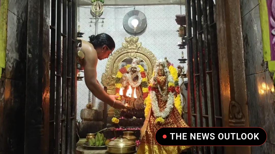 குத்தாலம் திரௌபதி அம்மன் கோயிலில் ஐப்பசி பௌர்ணமி சிறப்பு மகாயாகம் - 6