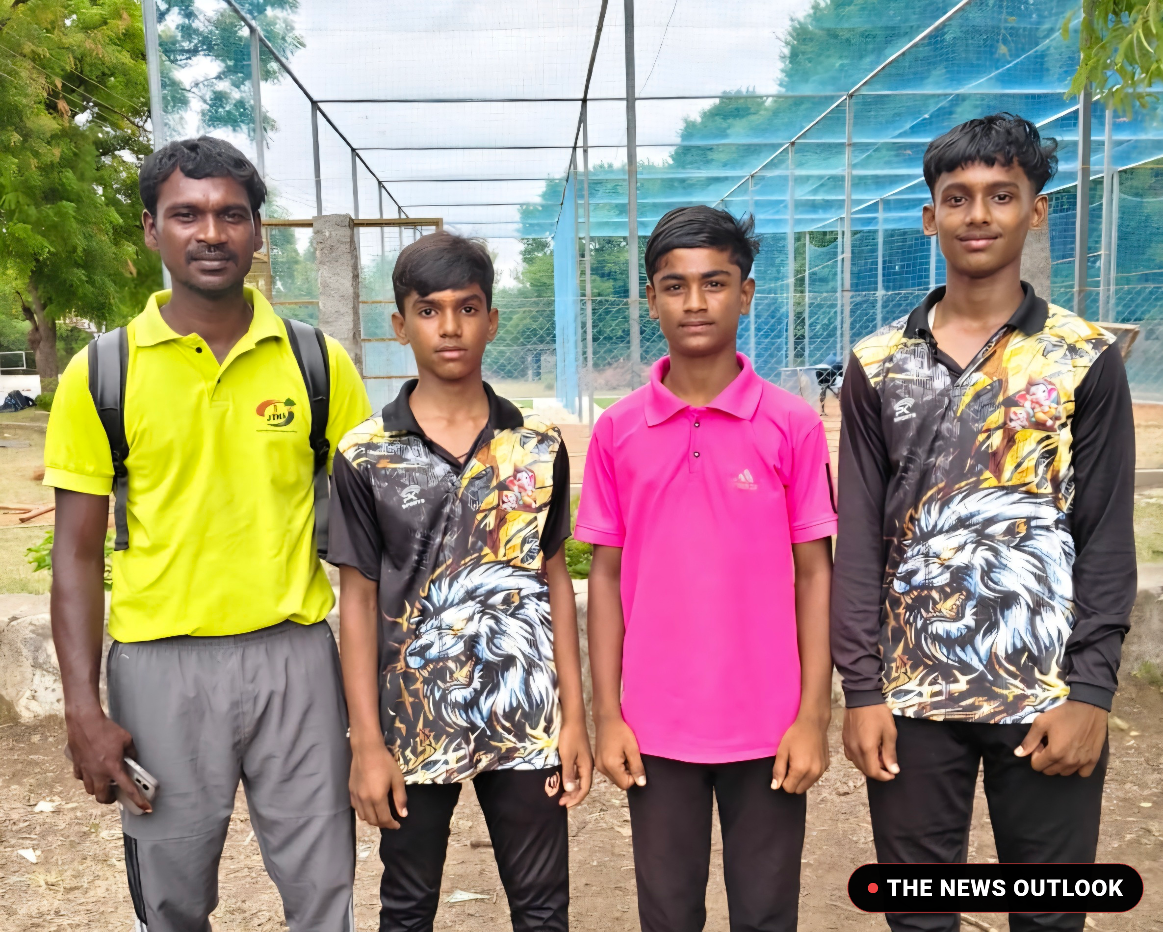 விளையாட்டுப் போட்டிகளில் கலக்கி மாநில போட்டிக்குத் தகுதி பெற்ற ஜோலார்பேட்டை மாணவர்கள்!