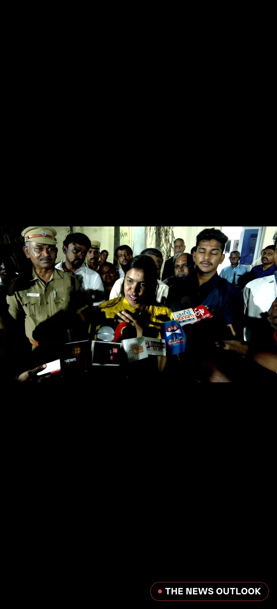 விமர்சனங்களுக்குப் பயப்பட மாட்டோம்: ஜெயலலிதாவை உதாரணமாகக் காட்டிய அமைச்சர் கீர்த்தனா! - 2