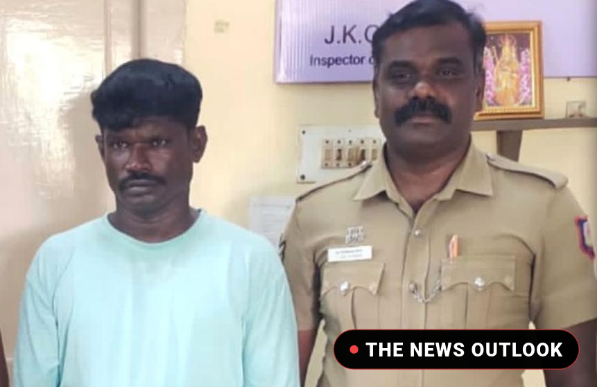 மதுபாட்டில்கள் விற்றவர் கைது