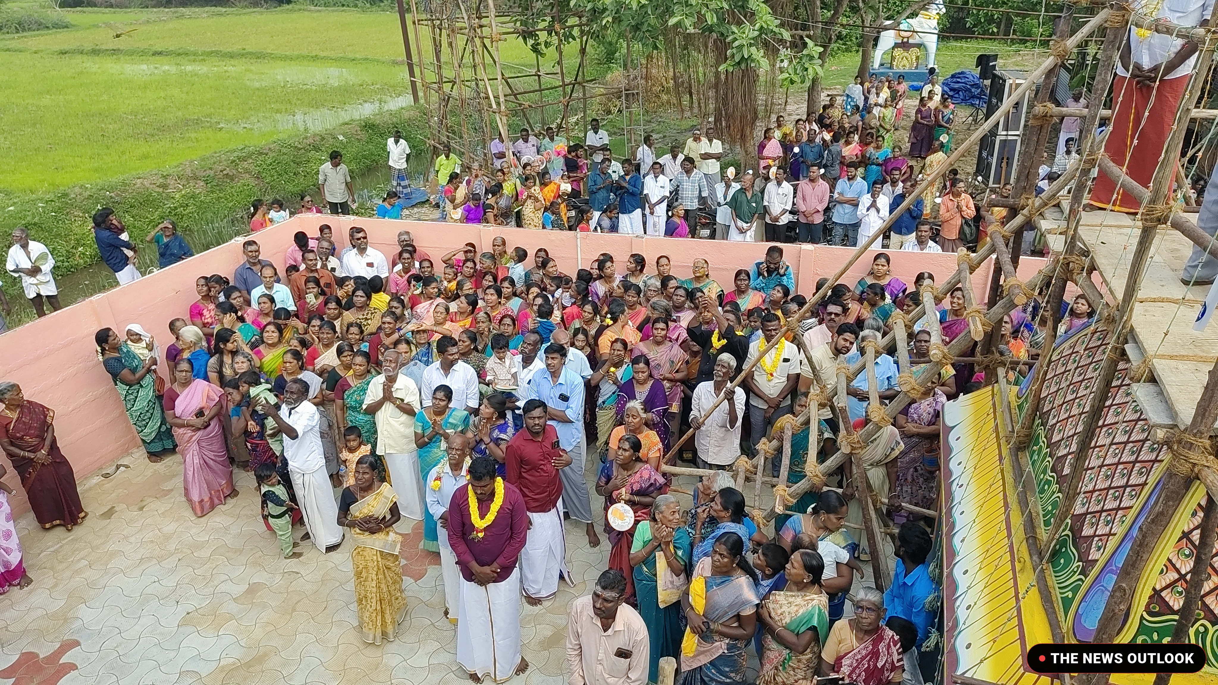 பக்தி மயமாக மாறிய நாகை கிராமம்: சட்டநாத ஐயனார் கோவில் கும்பாபிஷேகம்!