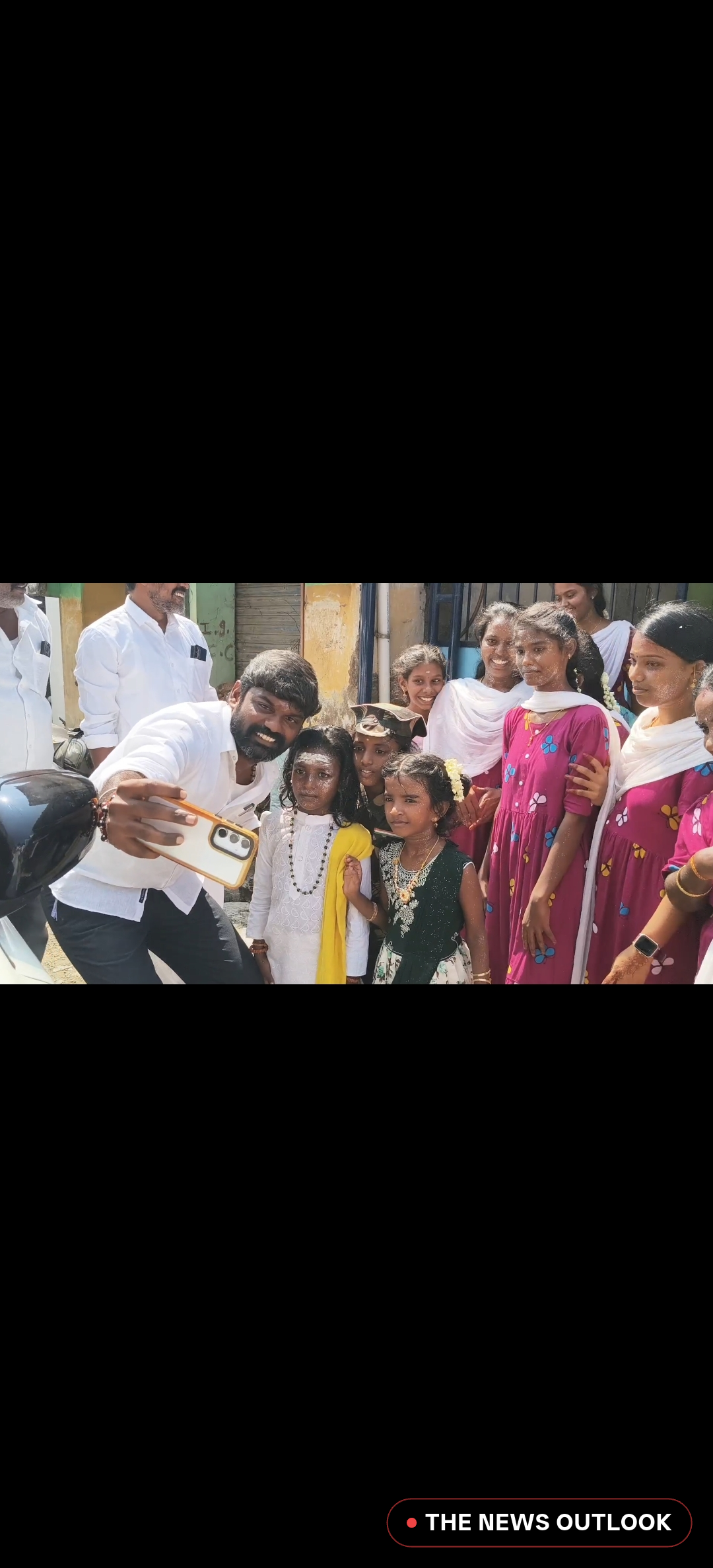 தேவர் ஜெயந்தி: ஸ்ரீவில்லிபுத்தூரில் தவெக எம்.எல்.ஏ மரியாதை - 2