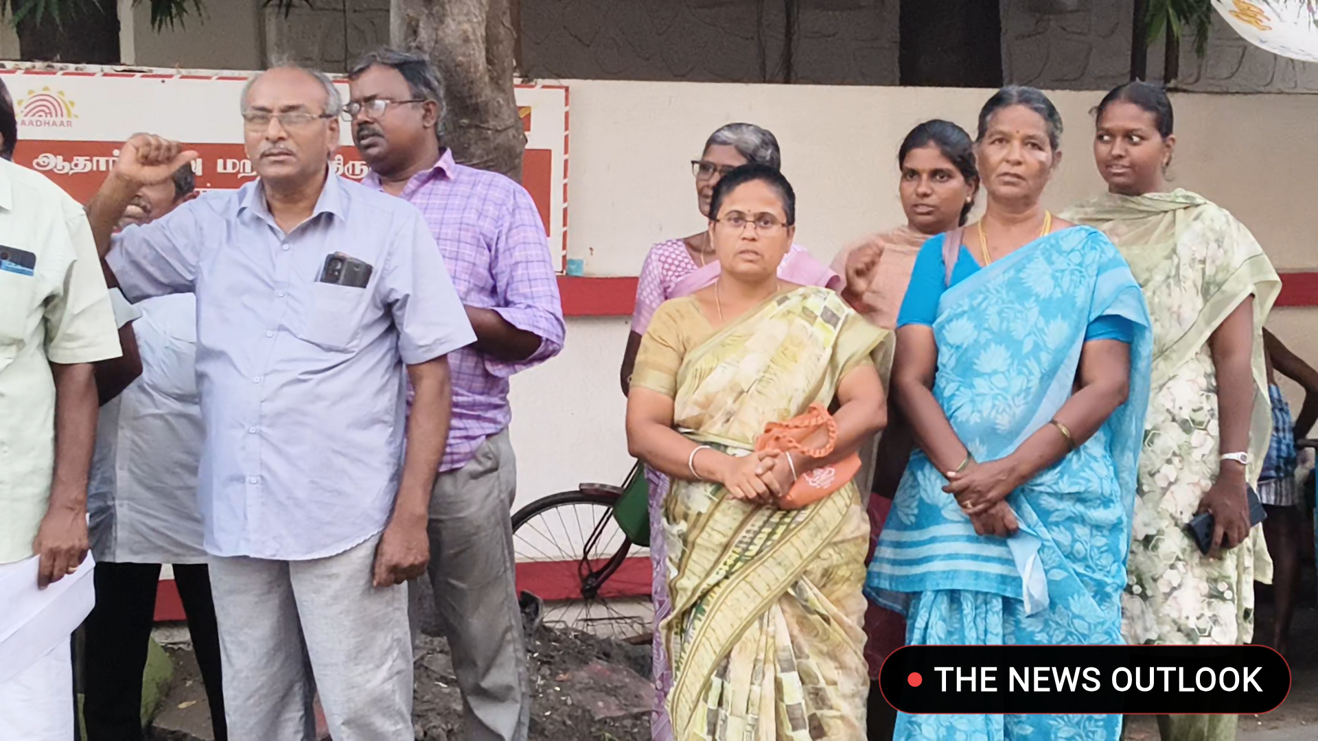 கரூரில் கிராமிய அஞ்சல் ஊழியர்கள் ஆர்ப்பாட்டம் - 3