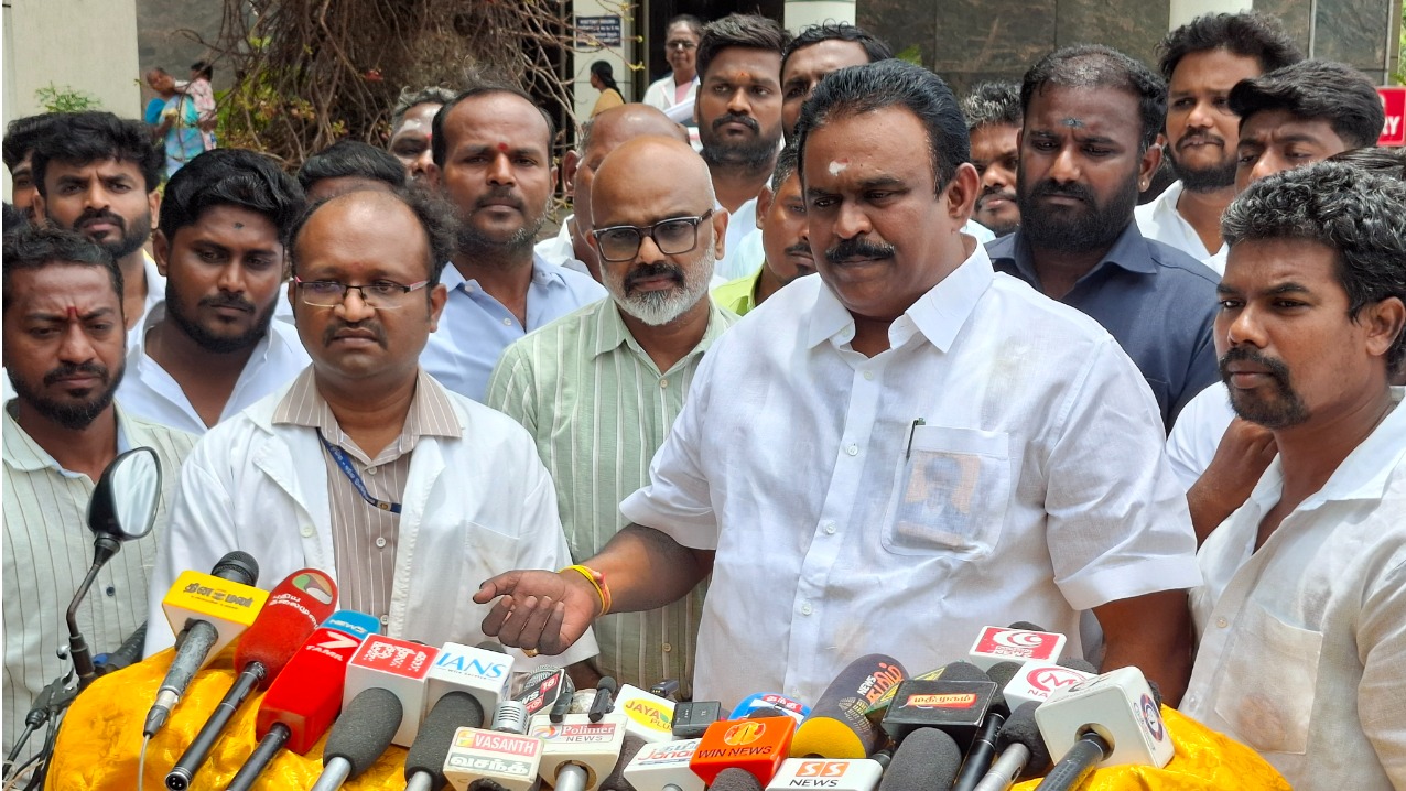 நெடுஞ்சாலைத் துறையில் ஒப்பந்தம் பெற நெருக்கடியா? – ஆர்.எஸ். முருகன் பரபரப்பு பேட்டி