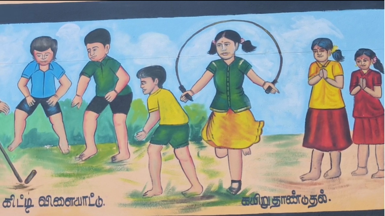 பொதுச்சுவர்களில் மிளிரும் பாரம்பரிய ஓவியங்கள்.!