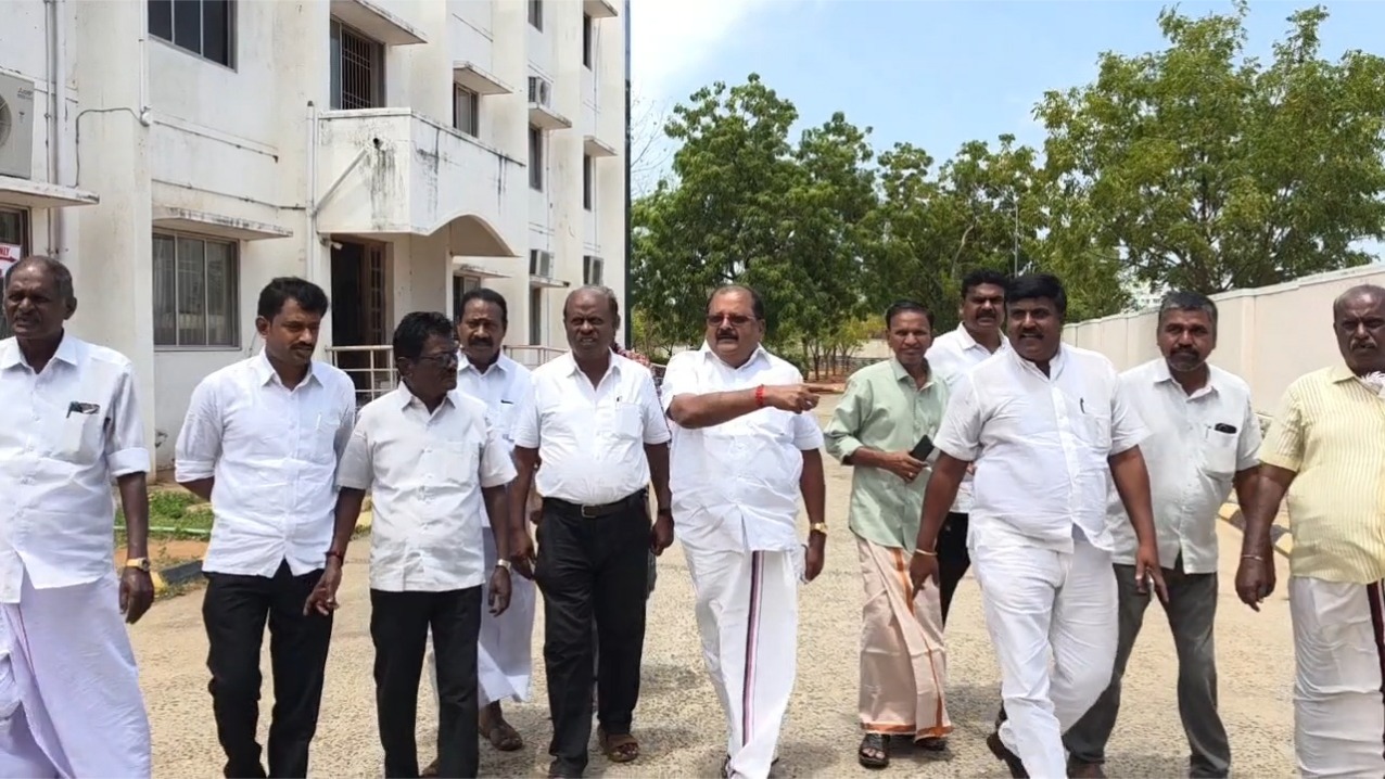 திமுகவினரை அவதூறாகப் பேசிய நாஞ்சில் சம்பத் மீது நடவடிக்கை எடுக்கக் கோரி நெல்லை போலீஸ் கமிஷனரிடம் முன்னாள் எம்.எல்.ஏ மாலைராஜா புகார்!